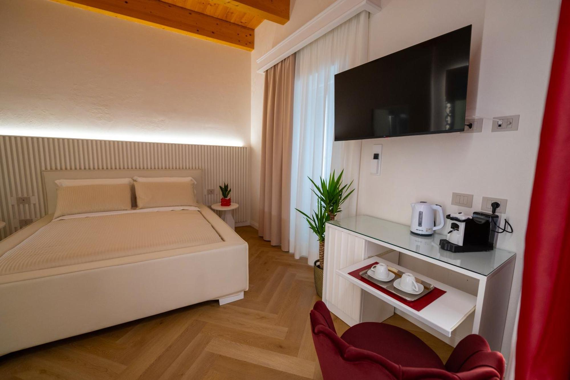 La Divina - Free Parking - Bed and Breakfast Tropea Exteriör bild