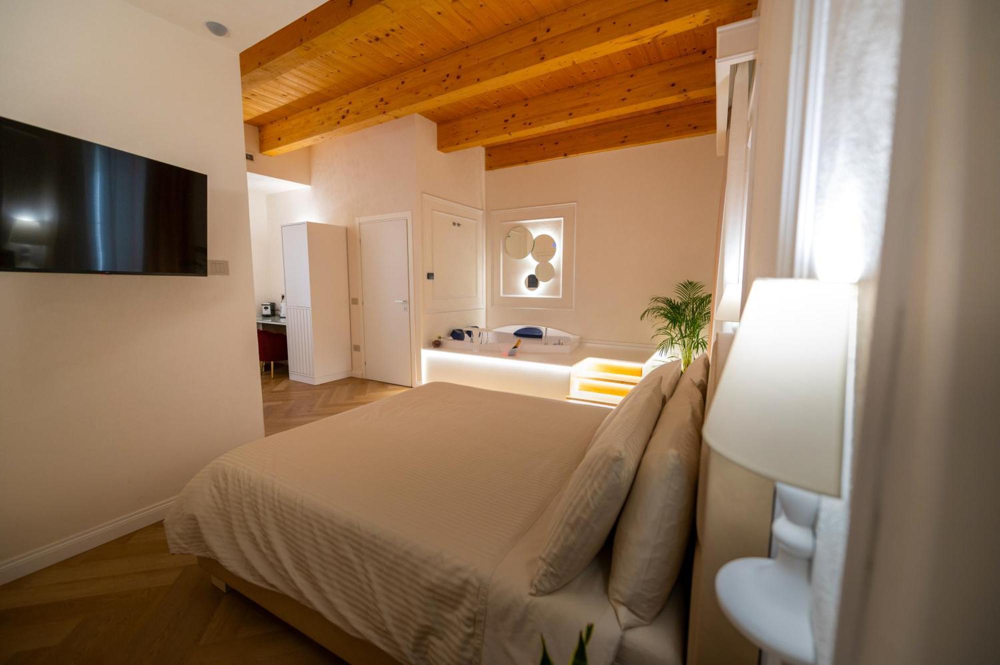 La Divina - Free Parking - Bed and Breakfast Tropea Exteriör bild